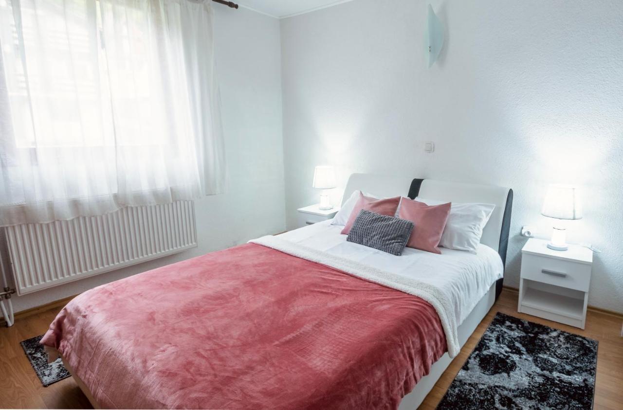 Alpin Apartments ヴラシチ エクステリア 写真